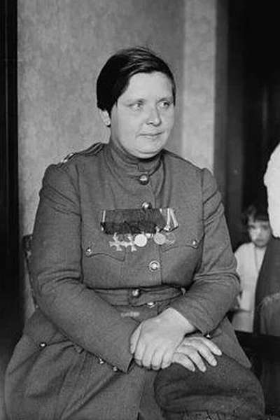Кто возглавил первый русский женский батальон смерти и как сложилась её жизнь?