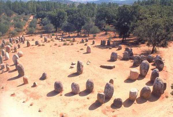 Каменный круг Альмендриш, Португалия. Предположительно, был местом проведения игр с быками ещё задолго до появления римлян на Иберийском полуострове.