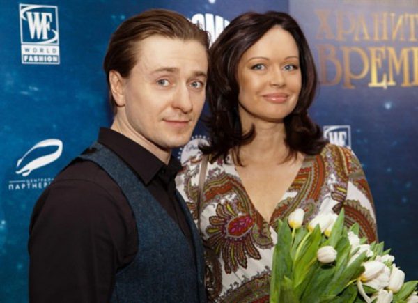 Безруков Сергей и его новая жена, дети