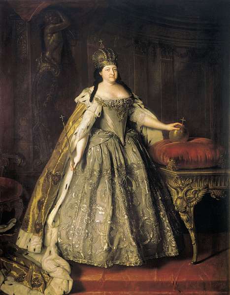 Анна Иоанновна (на портрете уже императрица).