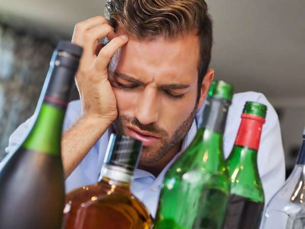 Рейтинг самых вредных алкогольных напитков