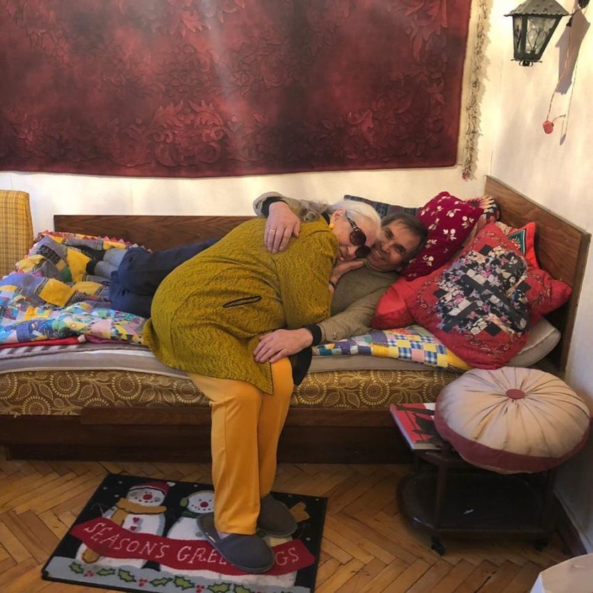 Любви все возрасты покорны смелое «постельное» фото Алибасова и Федосеевой-Шукшиной попало в Сеть